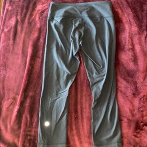 Lulu lemon cropped reversible leggings